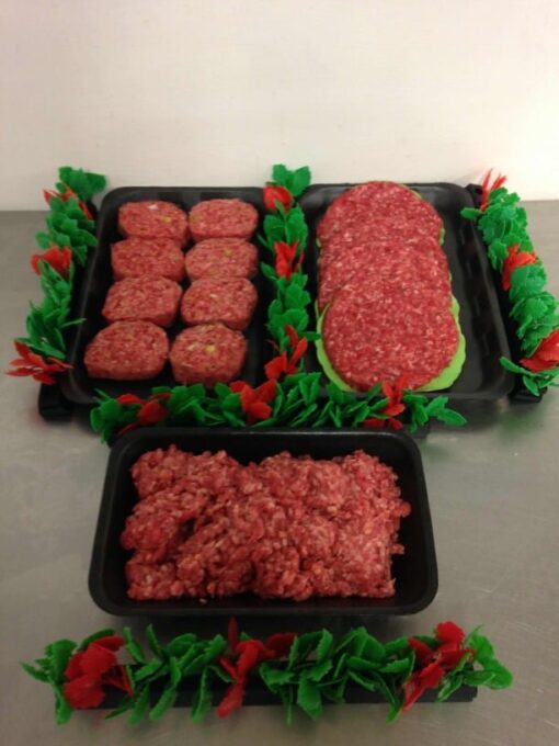 1lb Veg Roll, 1lb Mince Steak & 4 Steak Burgers